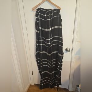 LOFT Black and White Checkered Skirt